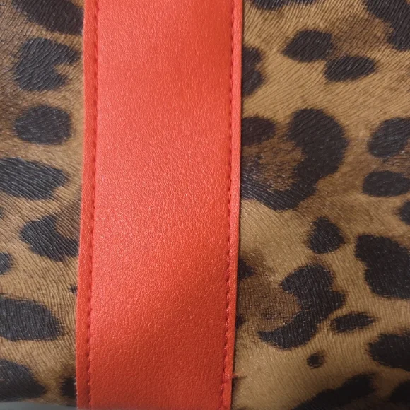 Ipsy Leopard Print Cosmetic Bag with Red Accent - Picture 2 of 9